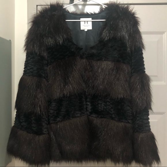 Halston Heritage Jackets & Blazers - EVERYTHING MUST GO: HALSTON FAUX FUR COAT